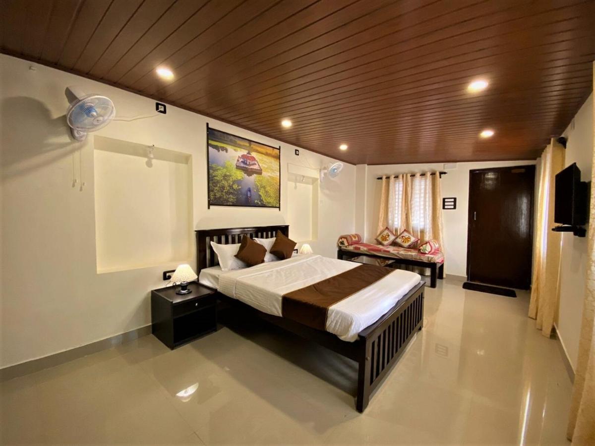 Udupi Inn エクステリア 写真