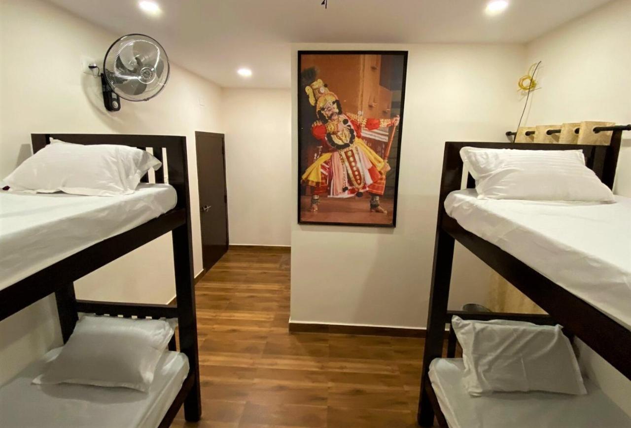 Udupi Inn エクステリア 写真